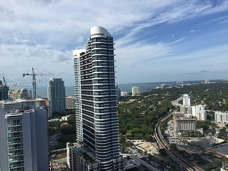 1100 S MIAMI AV Unit: 4103