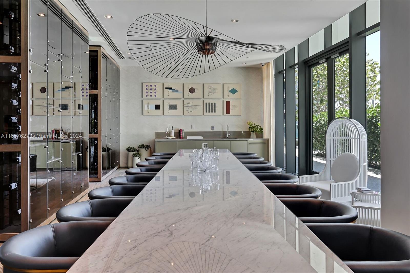 480 NE 31st St # 3705