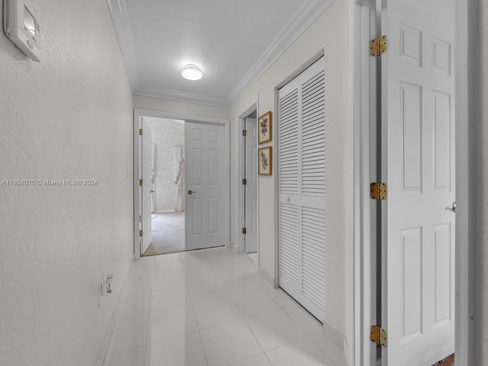 10315 NW 56th Ter