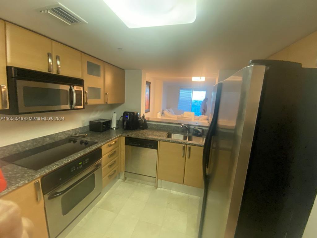 2101 Brickell Ave # 2901