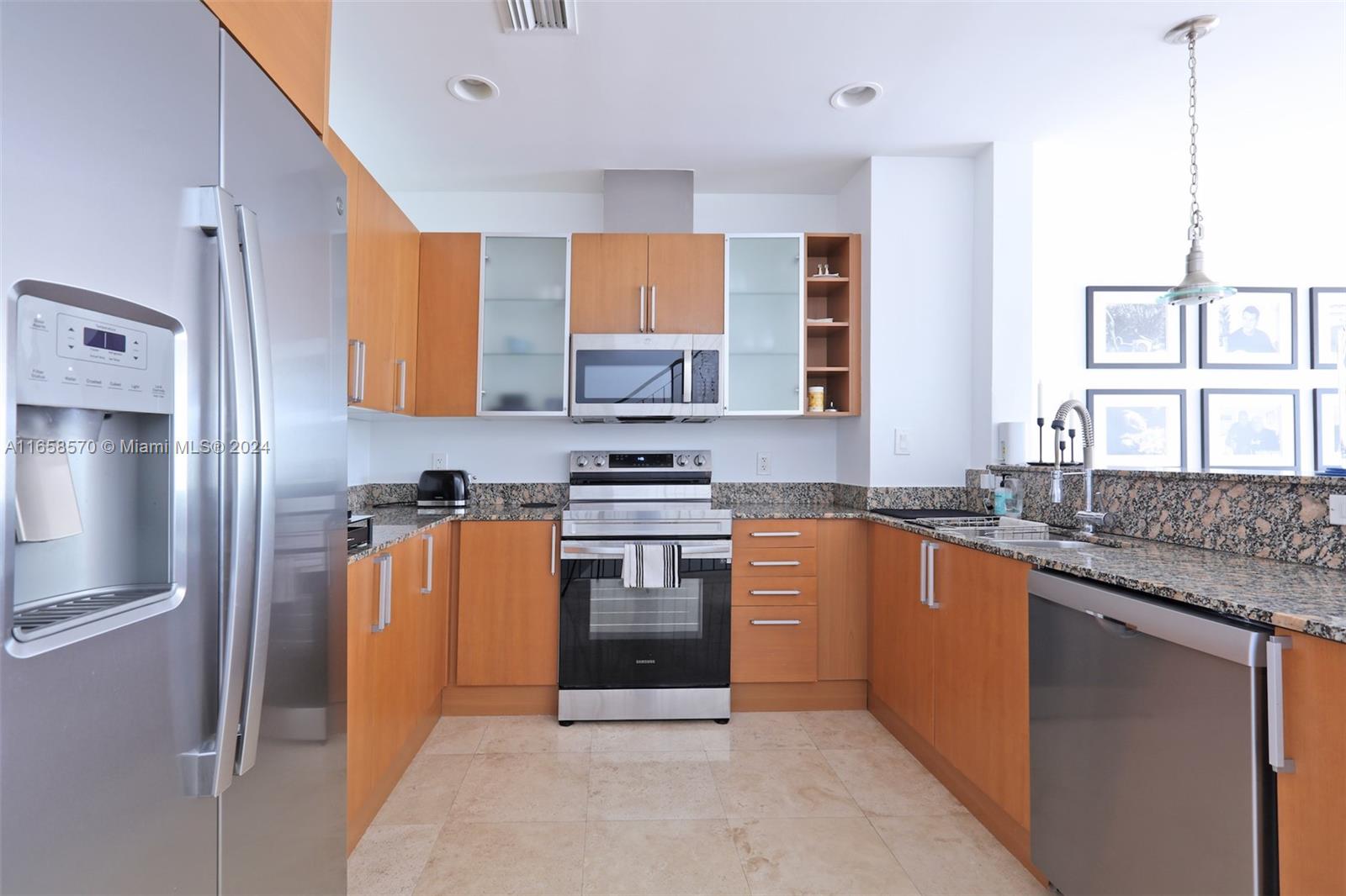814 NE 19th Ave # 814