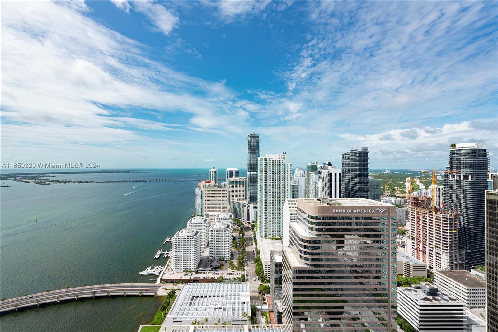 495 Brickell Ave # 5207