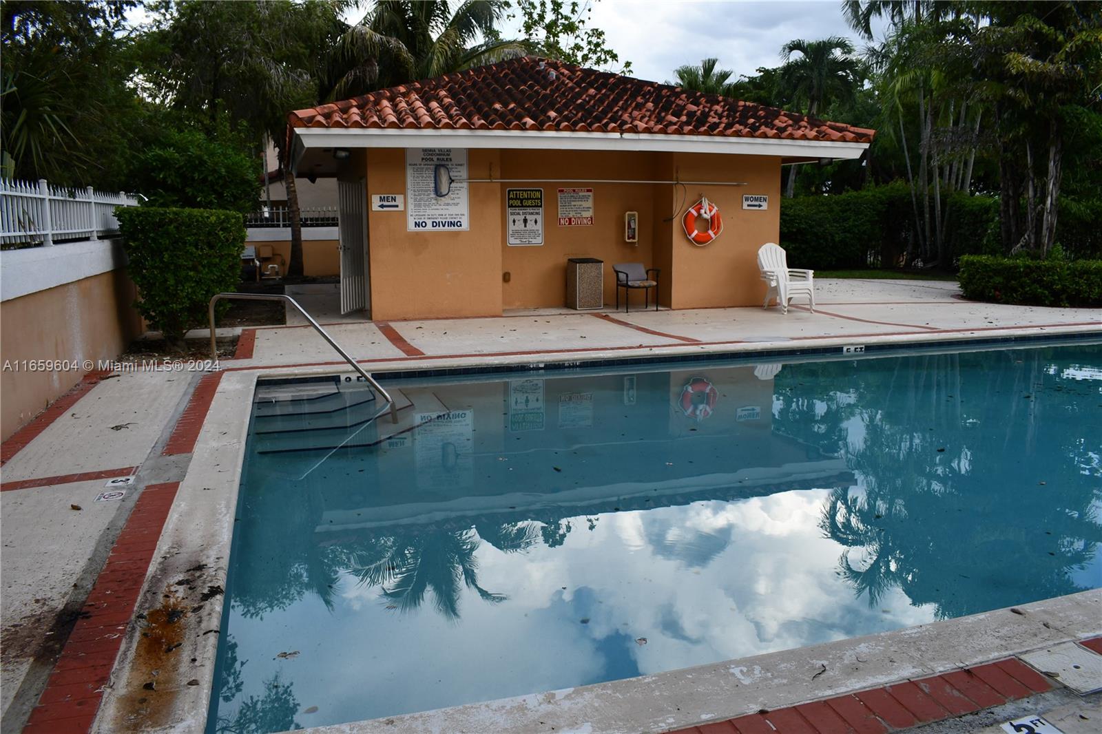 14340 SW 57 LN # 103 Unit: 3-103