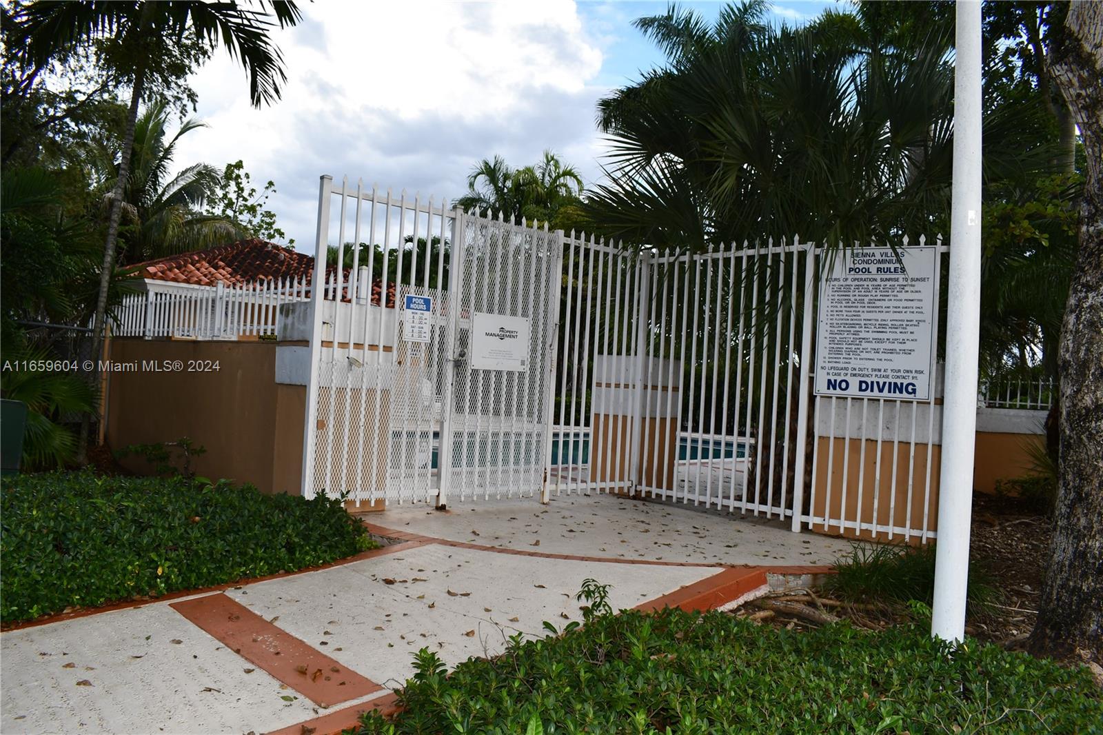 14340 SW 57 LN # 103 Unit: 3-103
