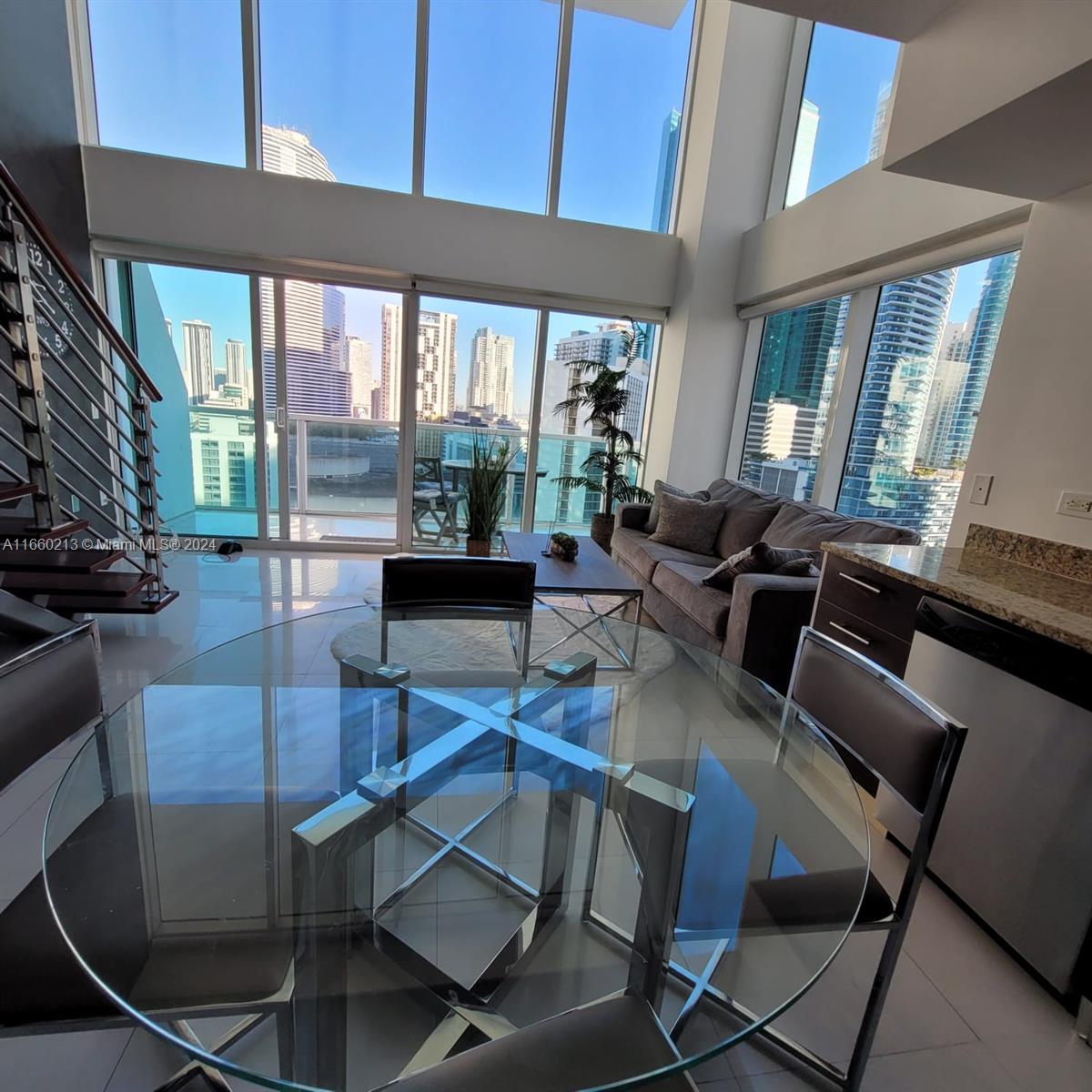 41 SE 5th St # 1201