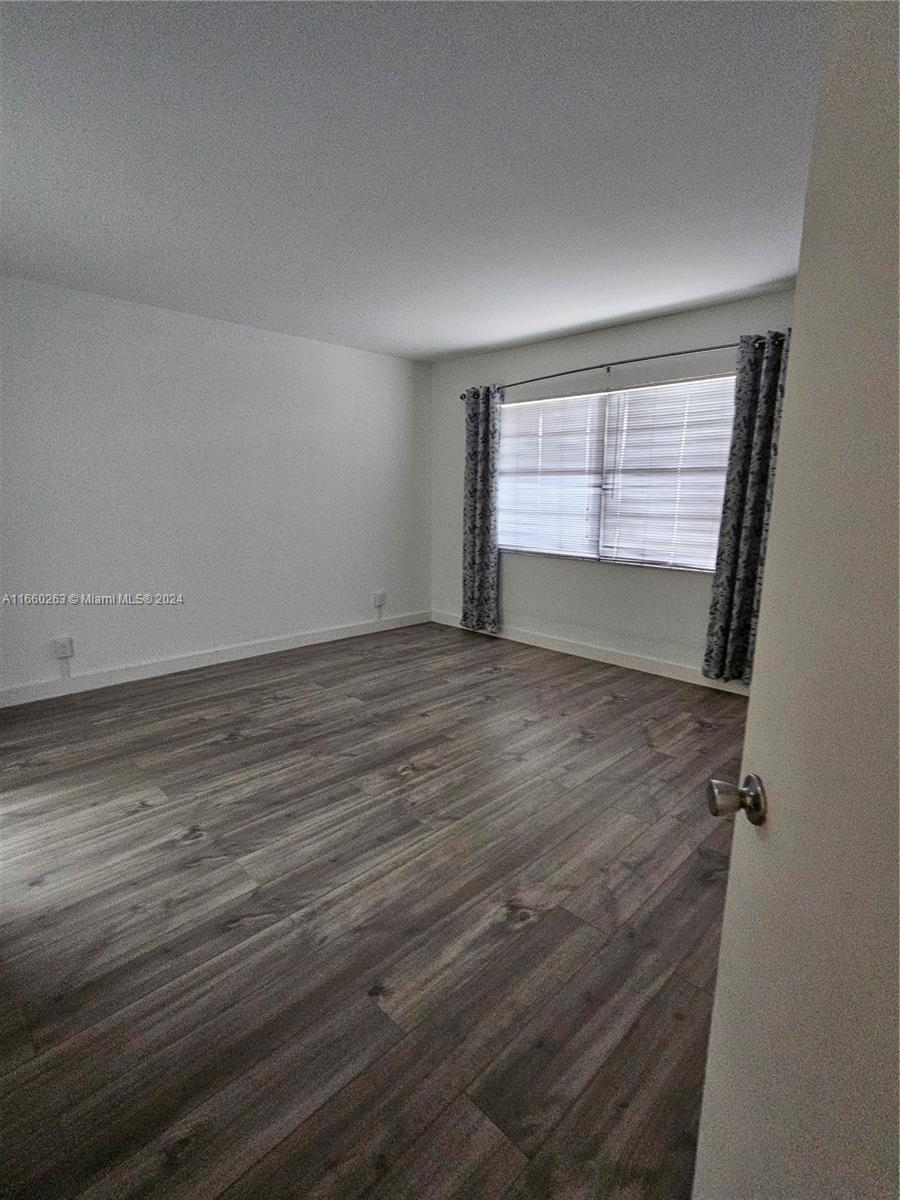 1200 SW 125th Ave # 302L