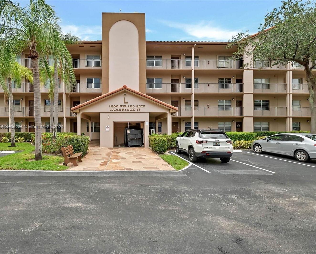 1200 SW 125th Ave # 302L