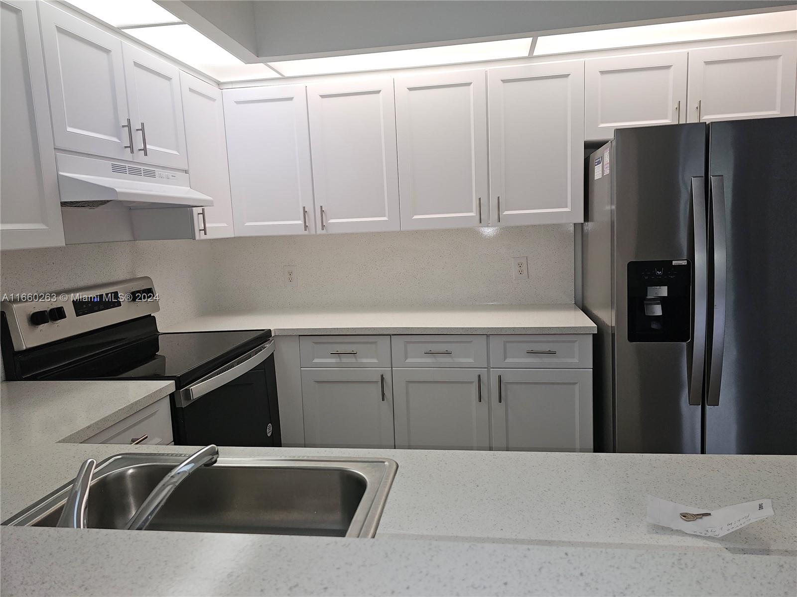 1200 SW 125th Ave # 302L
