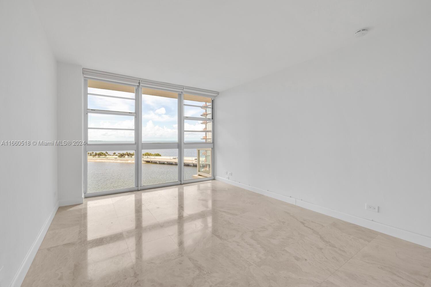 2451 Brickell Ave # 11T