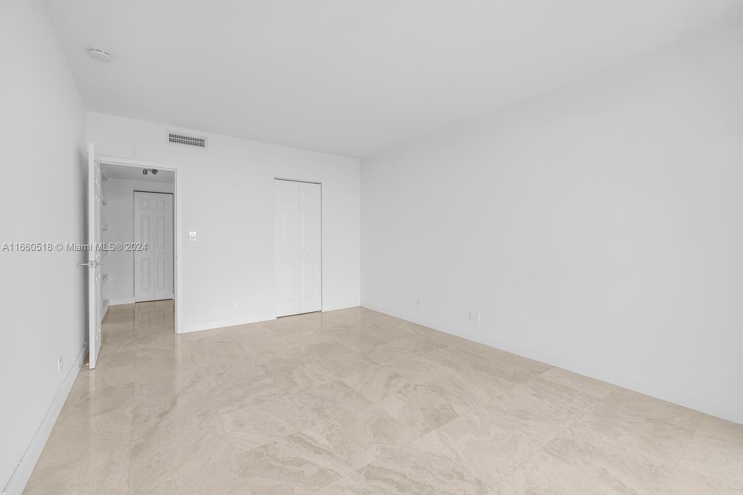 2451 Brickell Ave # 11T