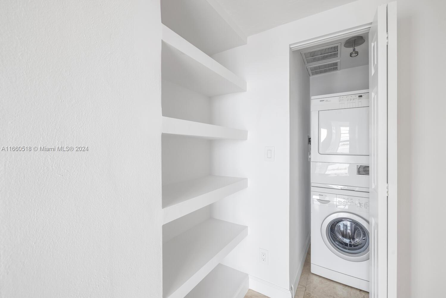 2451 Brickell Ave # 11T