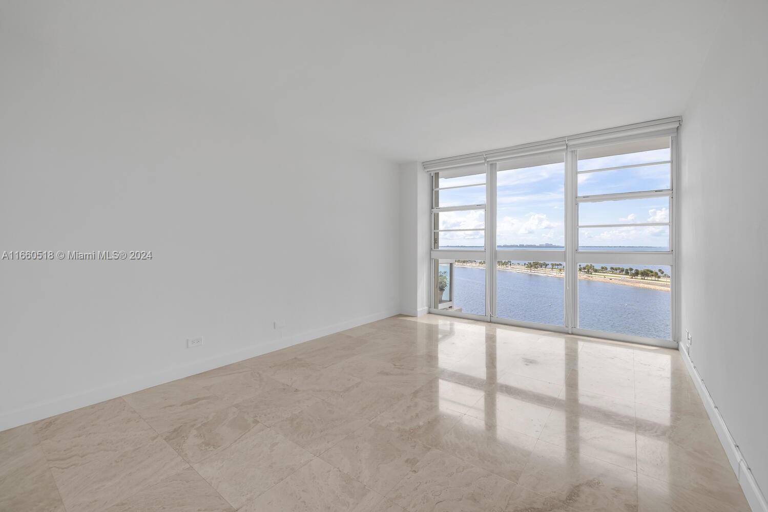 2451 Brickell Ave # 11T