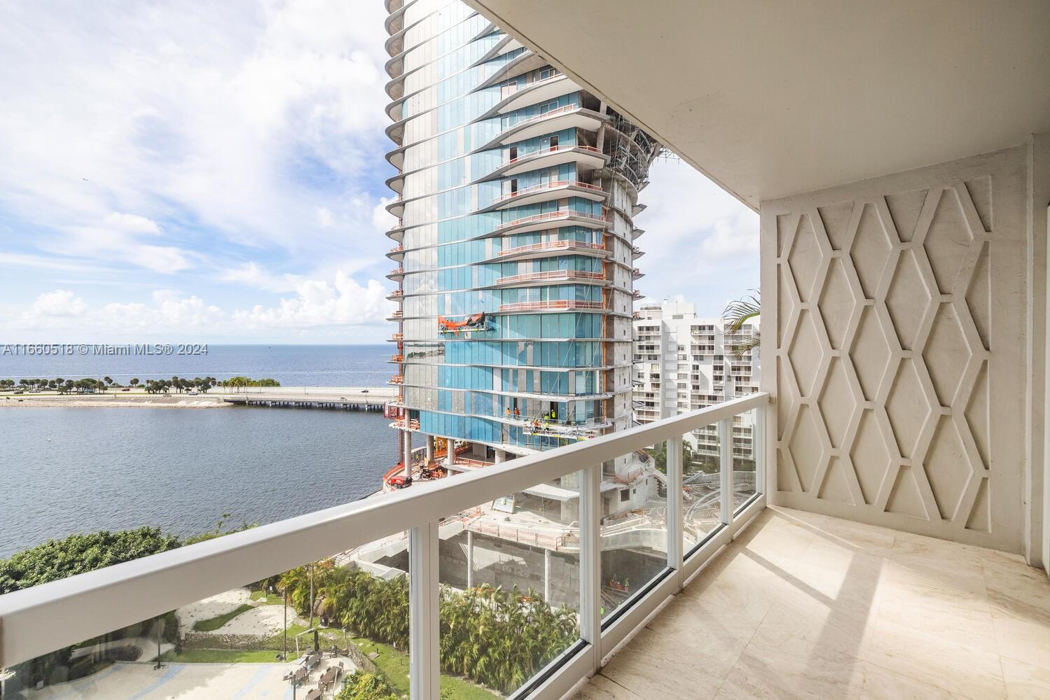 2451 Brickell Ave # 11T