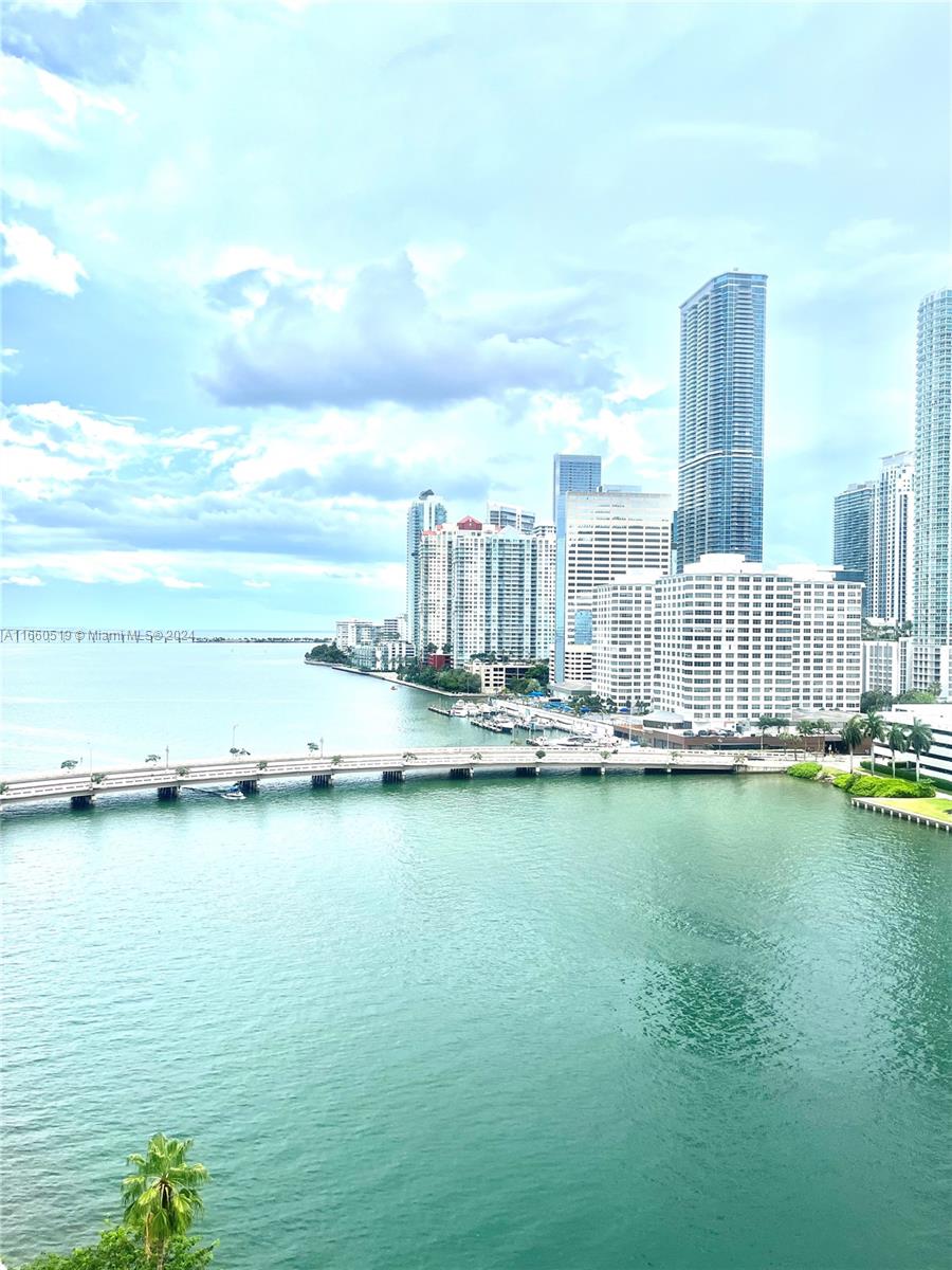 701 Brickell Key Blvd # 1402