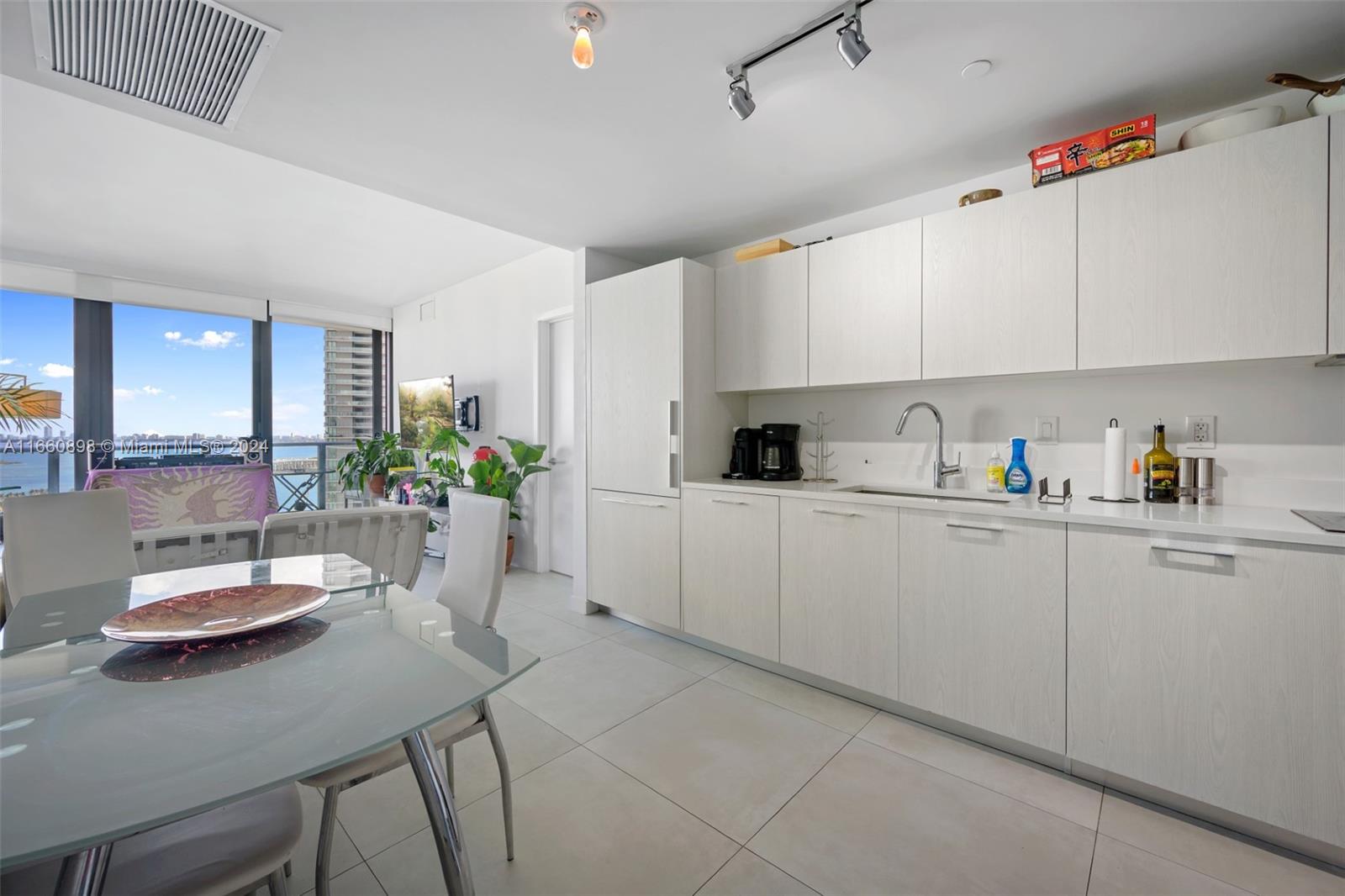 501 NE 31 street # 2101