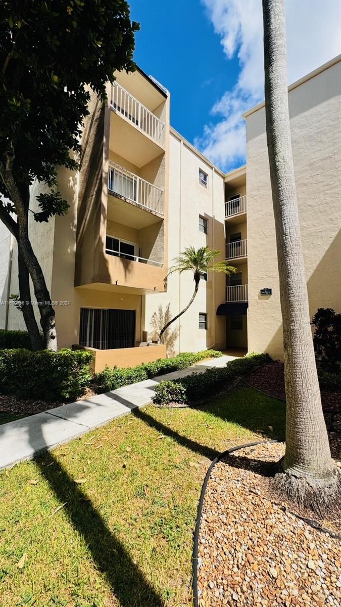 7787 SW 86th St # 104 Unit: E-104