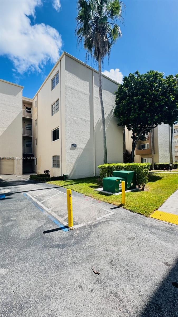 7787 SW 86th St # 104 Unit: E-104