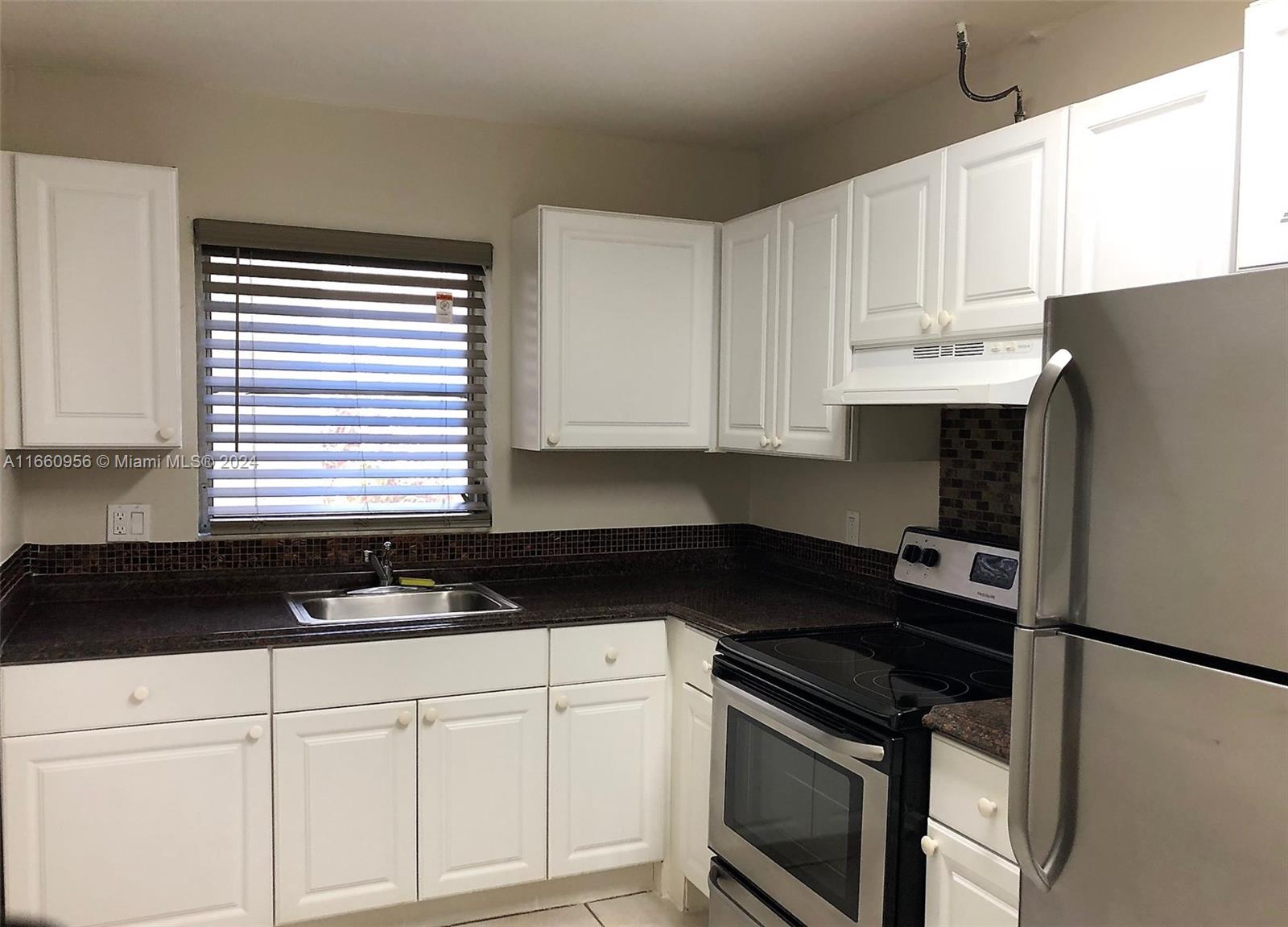 7787 SW 86th St # 104 Unit: E-104