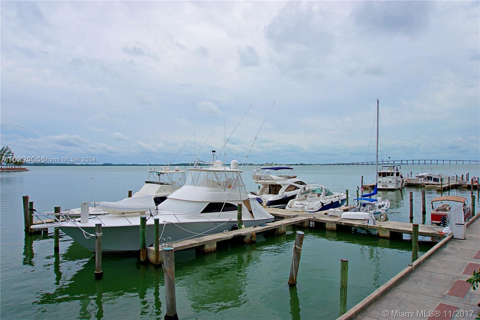 905 Brickell Bay Dr # 1831