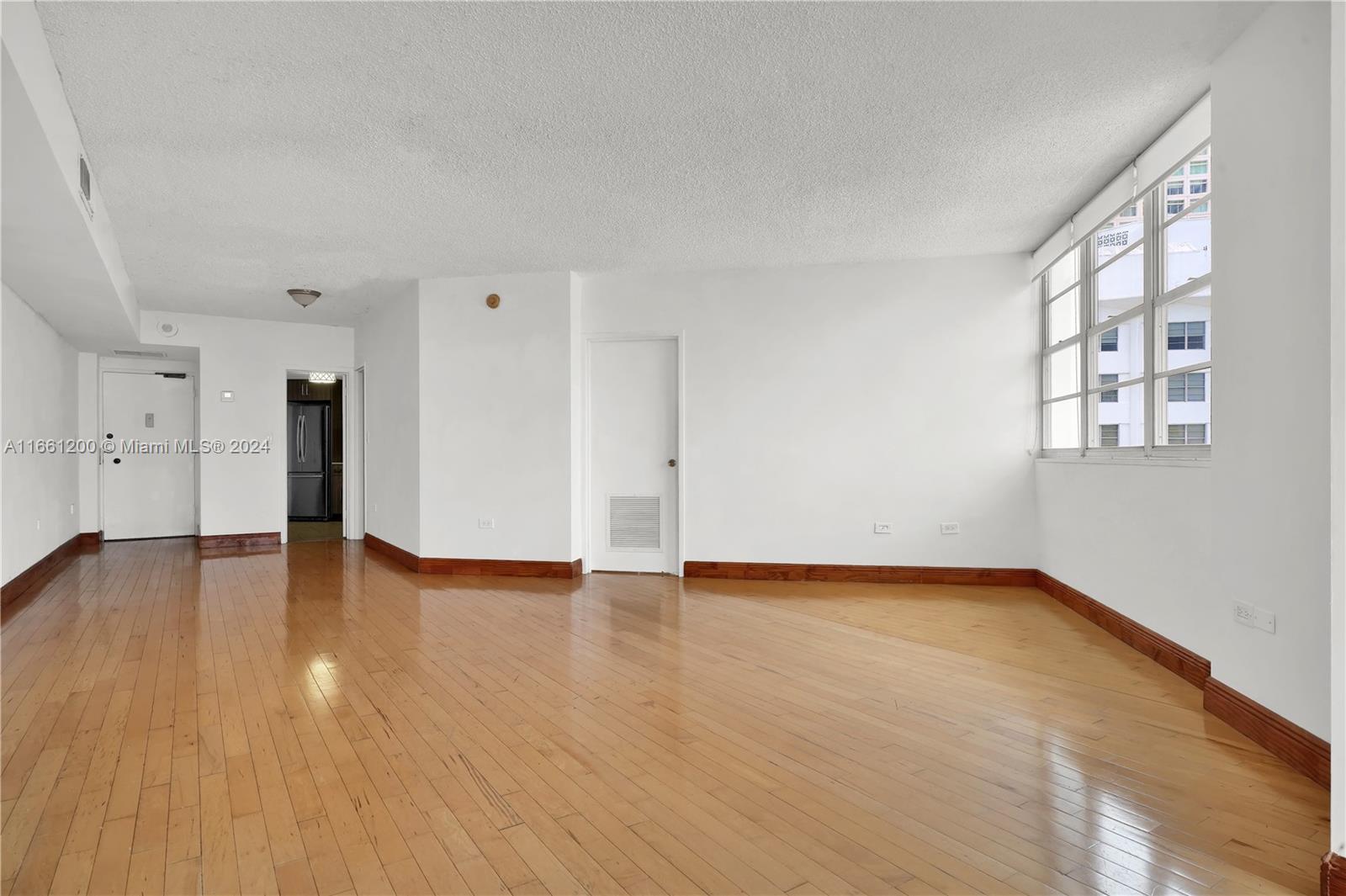 905 Brickell Bay Dr # 1831