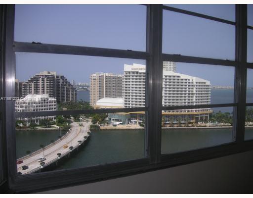 905 Brickell Bay Dr # 1831