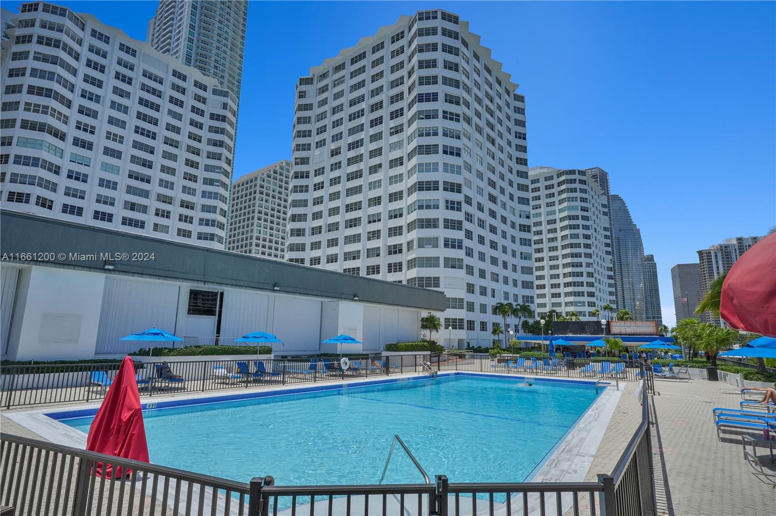 905 Brickell Bay Dr # 1831