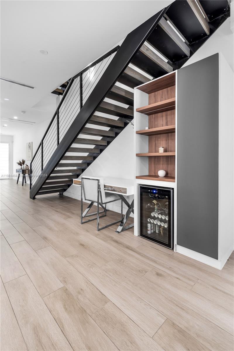 1369 SW 22nd Ter