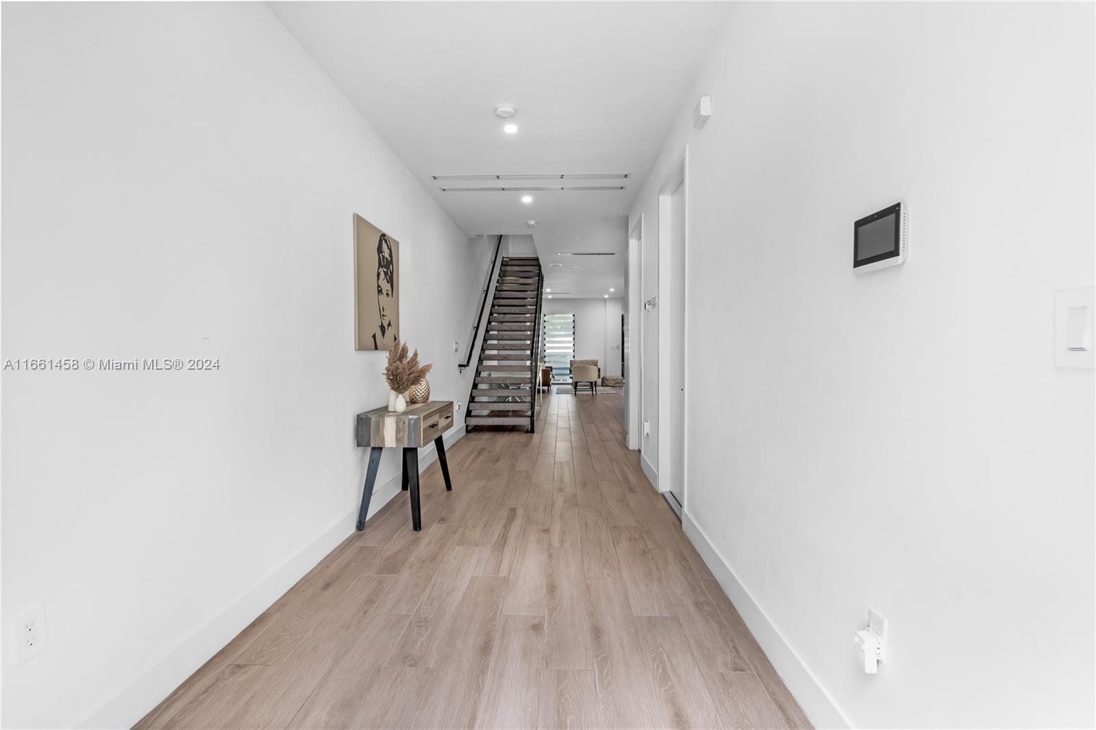 1369 SW 22nd Ter