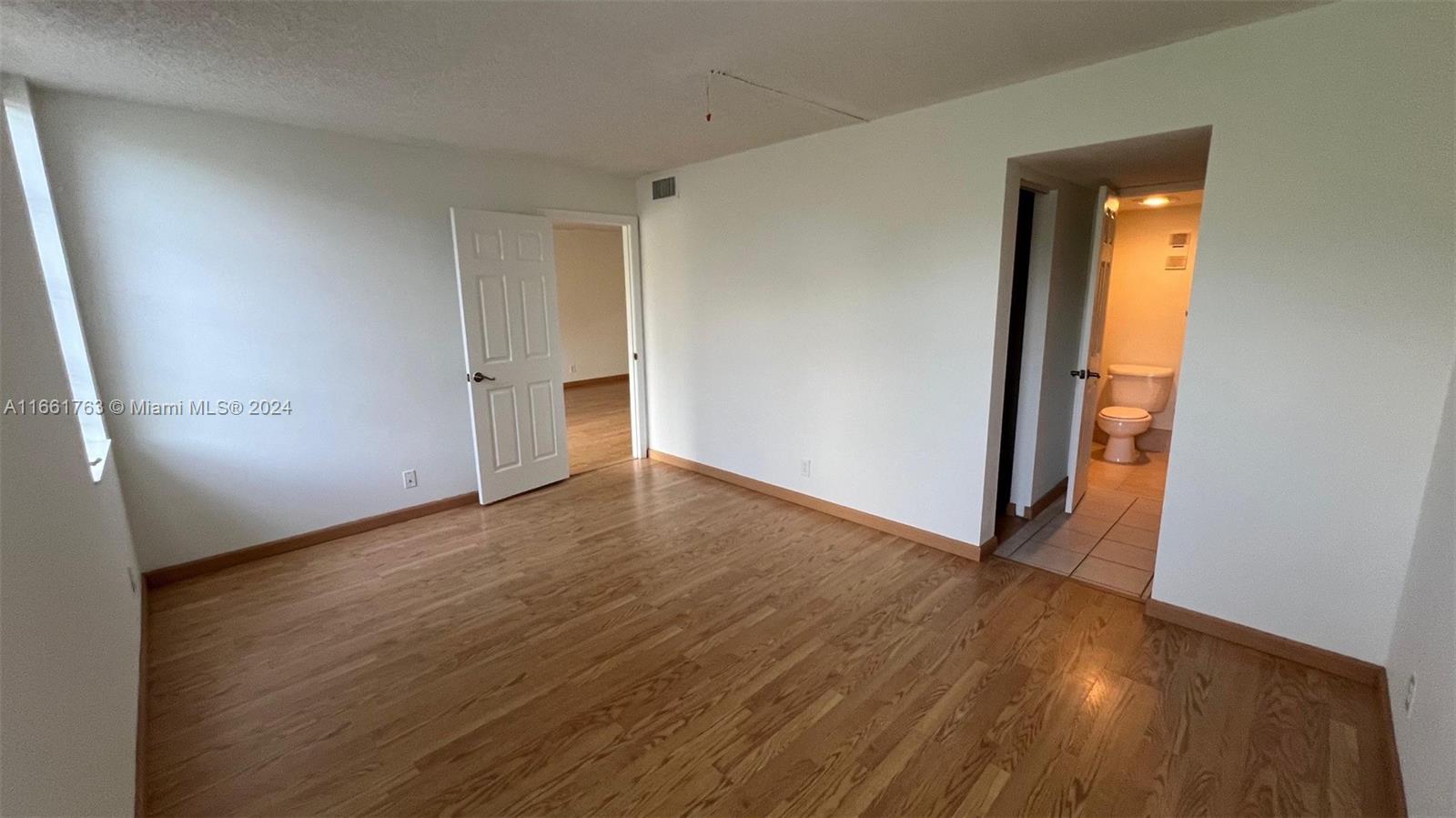 9501 Seagrape Dr # 203