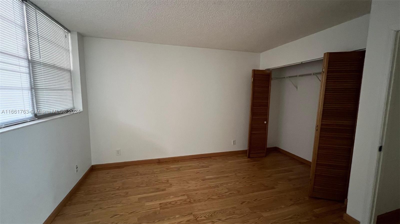 9501 Seagrape Dr # 203