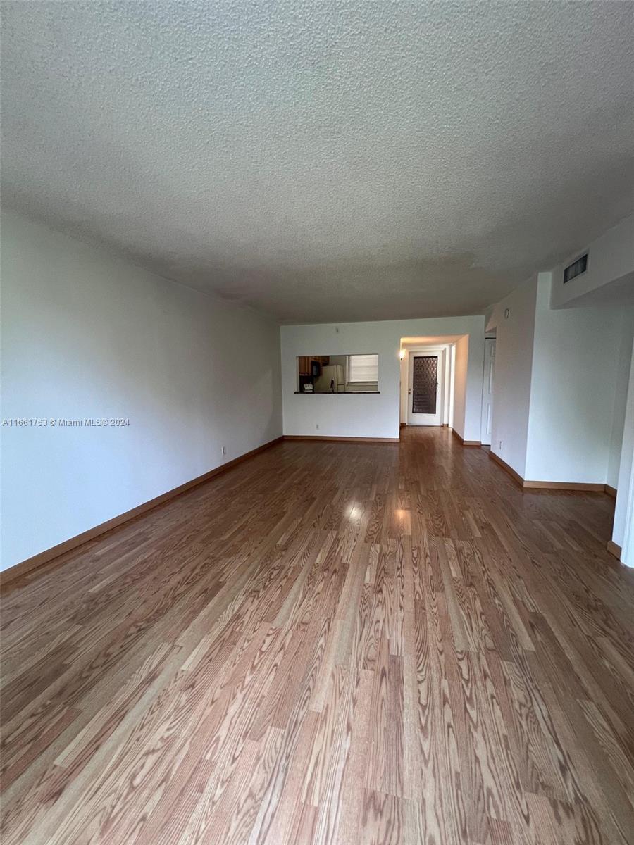 9501 Seagrape Dr # 203