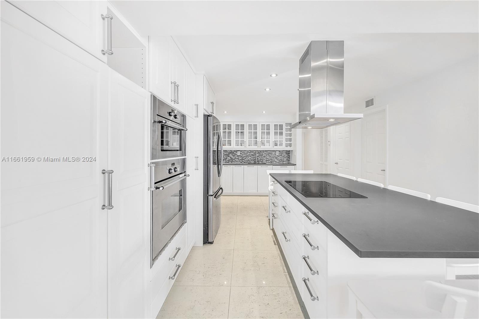 290 Sunrise Dr # K Unit: 3-K