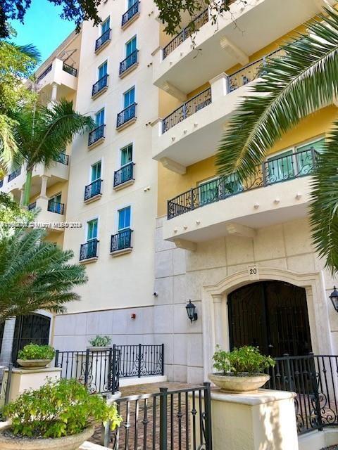 20 Calabria Ave # 502