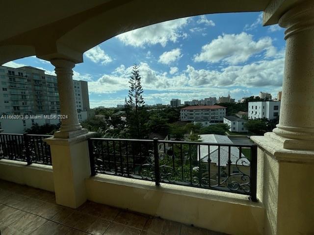 20 Calabria Ave # 502