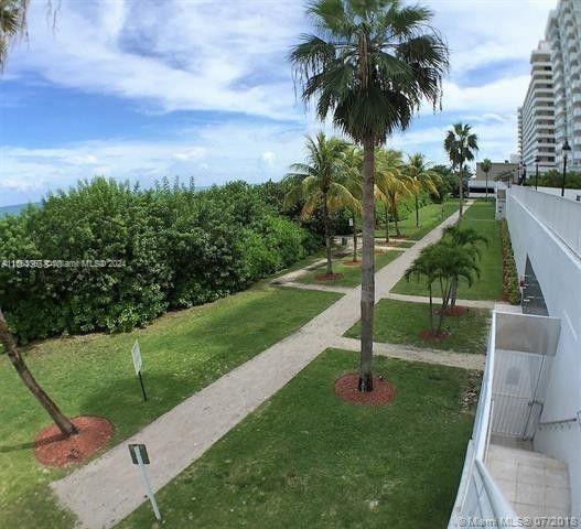 5601 Collins Ave # 523