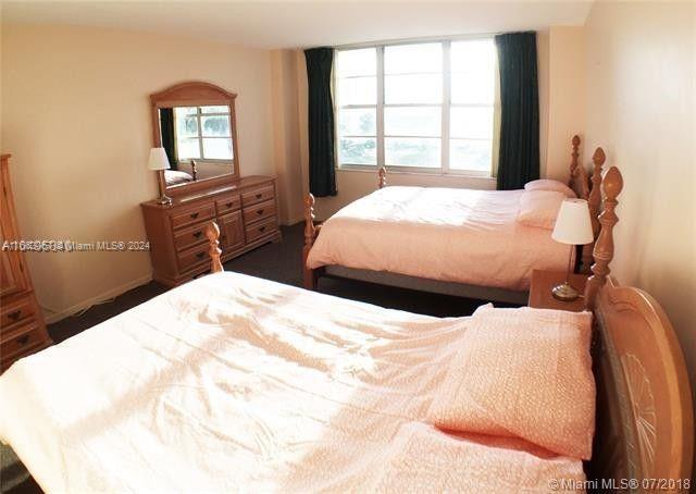 5601 Collins Ave # 523