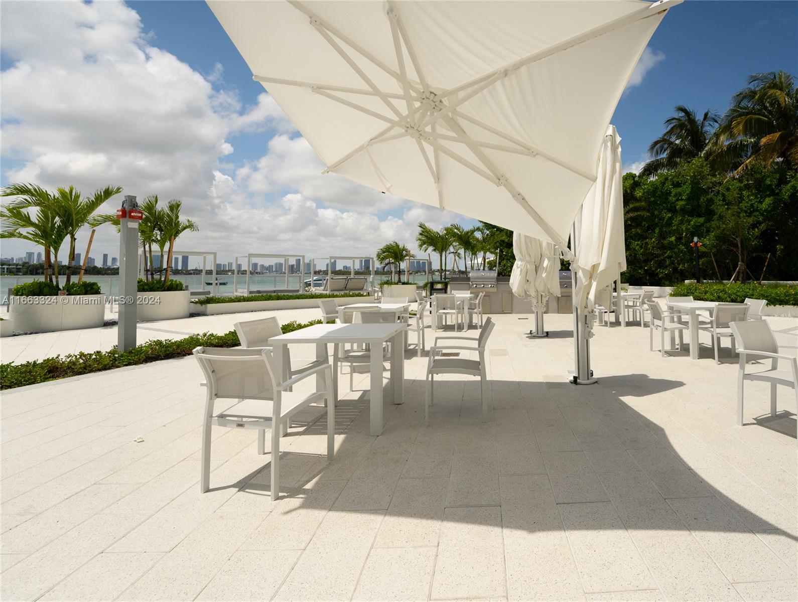 1000 West Ave # 501