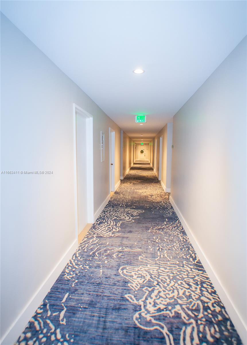 5601 Collins Ave # 1123