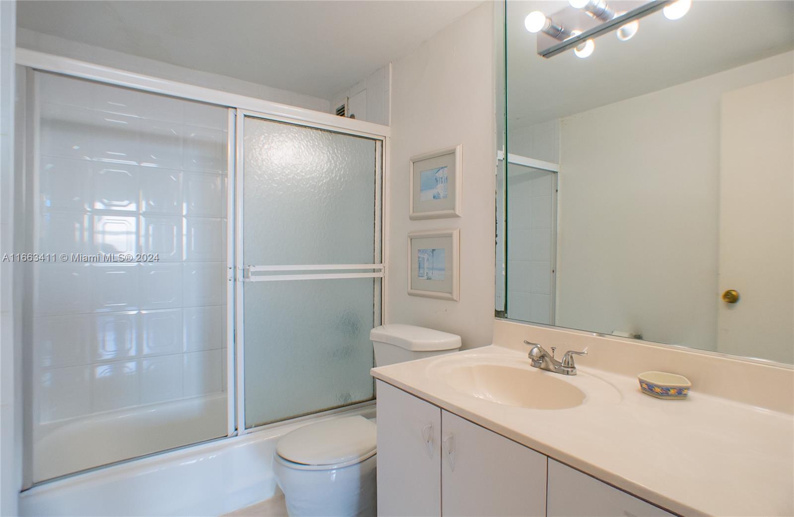 5601 Collins Ave # 1123