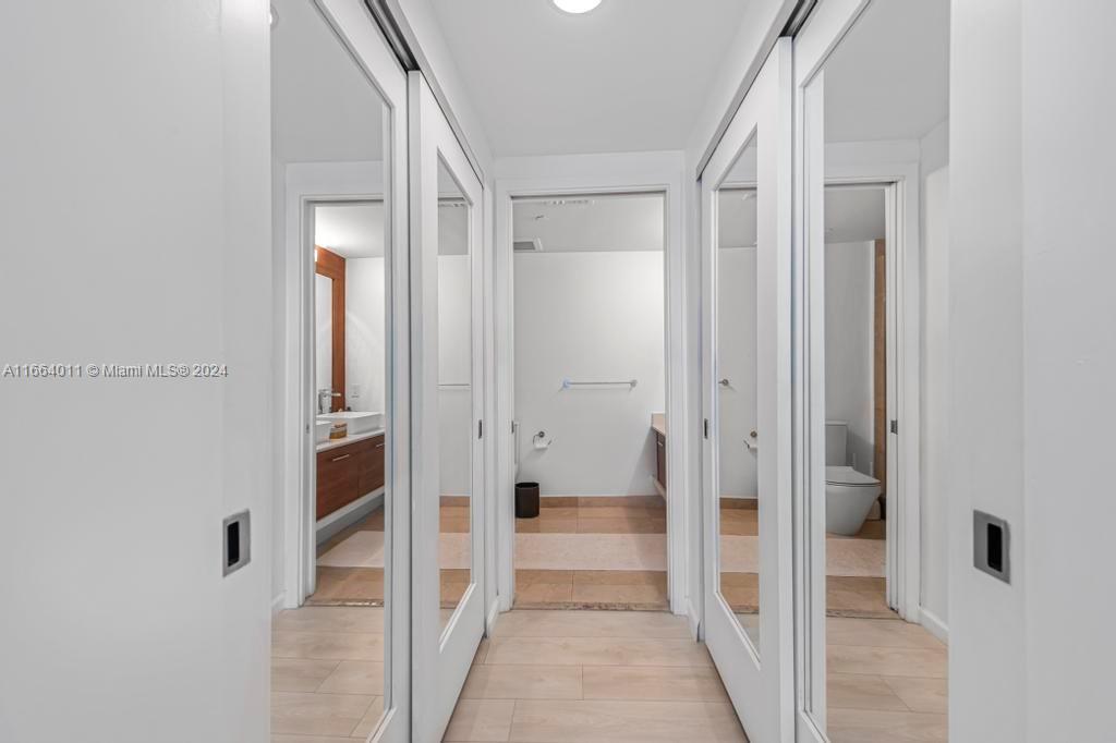 601 NE 27th St # 1002