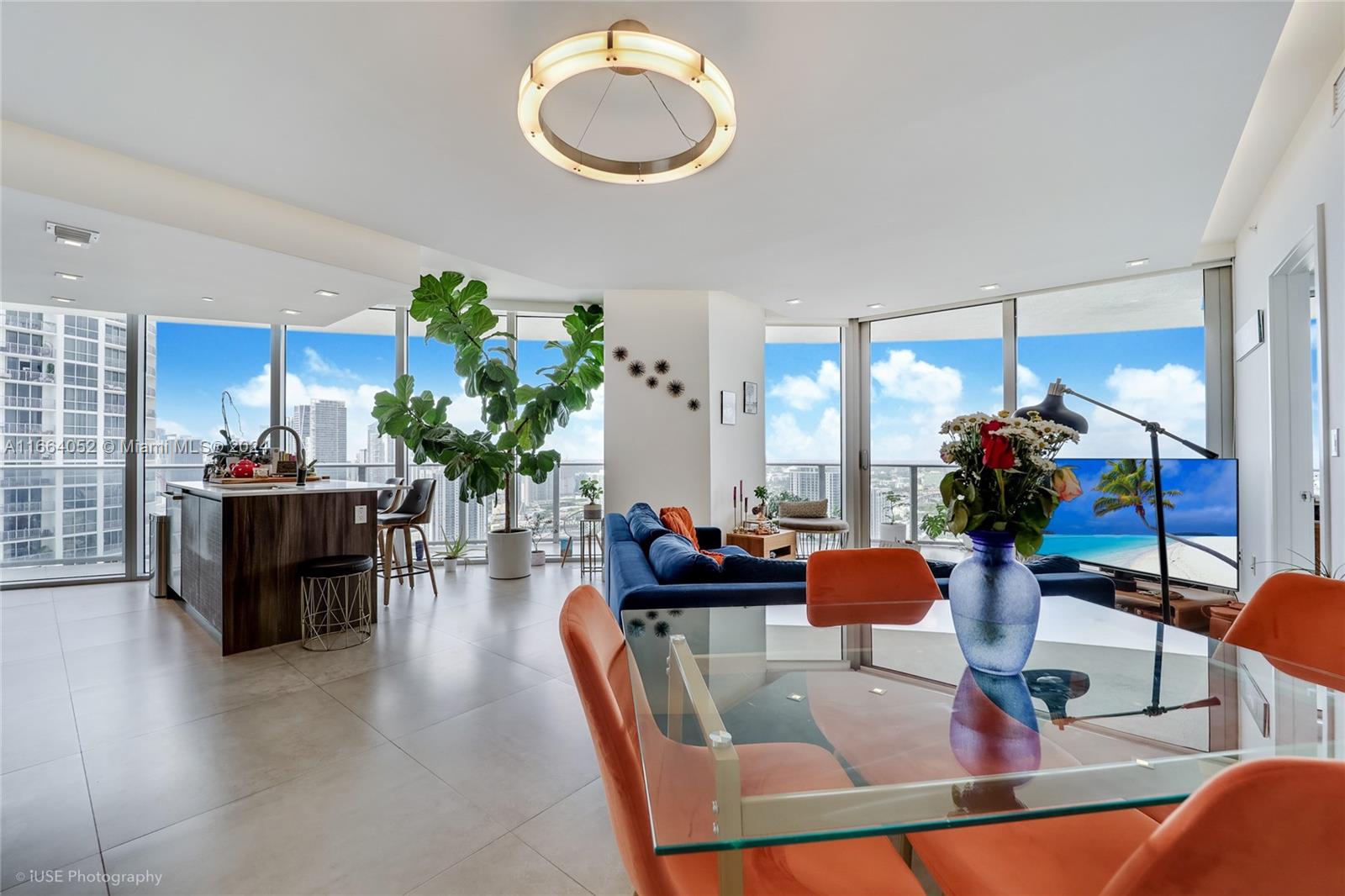 488 NE 18th St # 4500