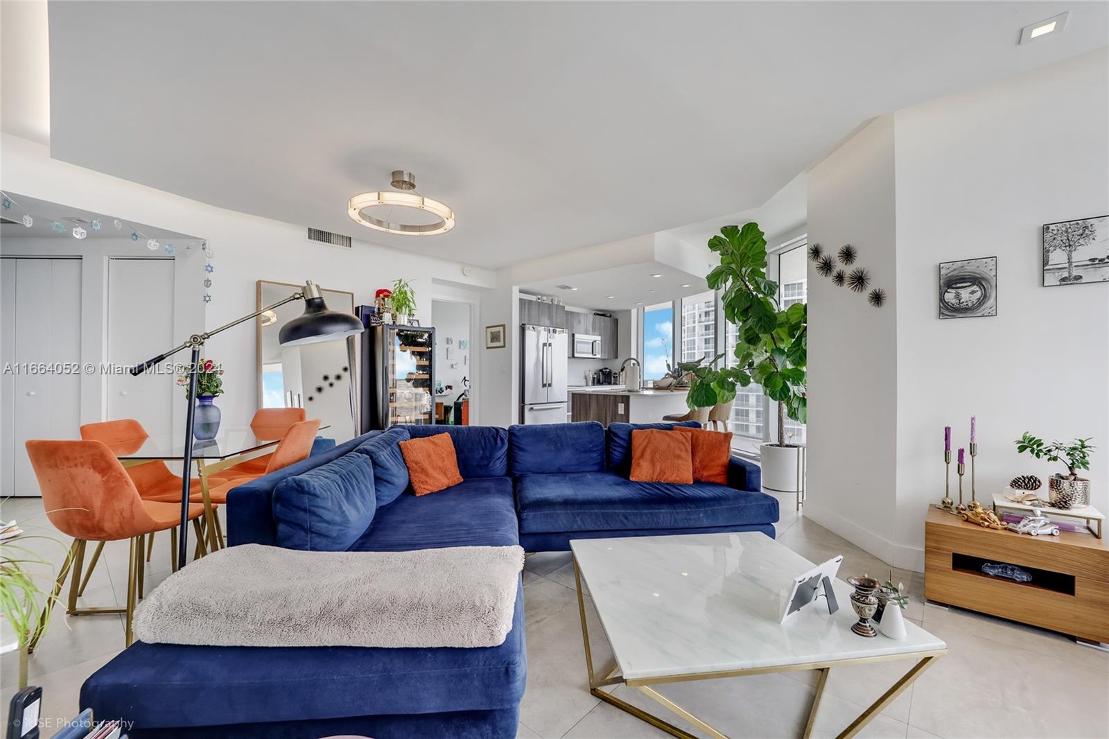 488 NE 18th St # 4500