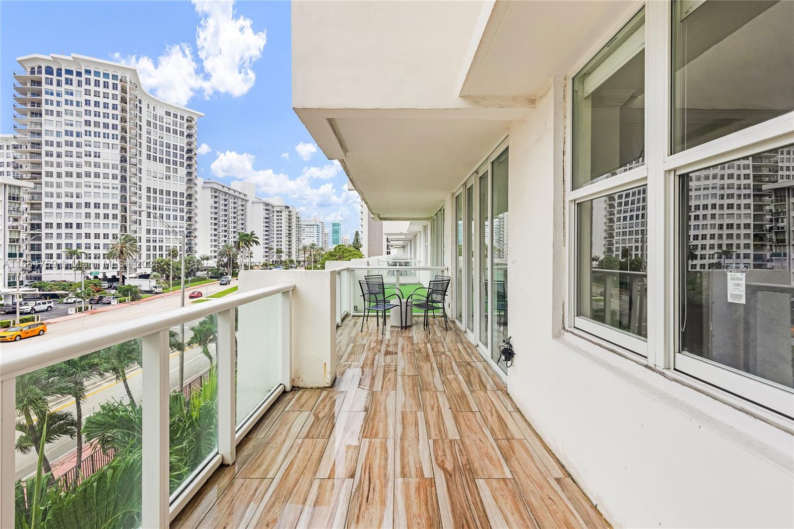 5601 Collins Ave # 417