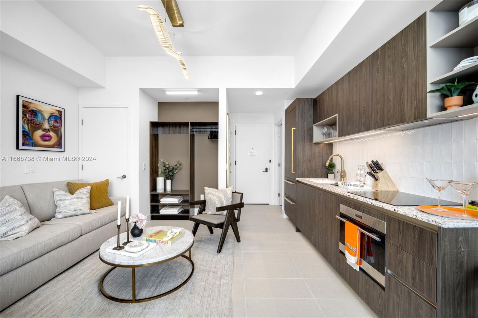 601 NE 1st Ave # 5112 Unit: PH-5112