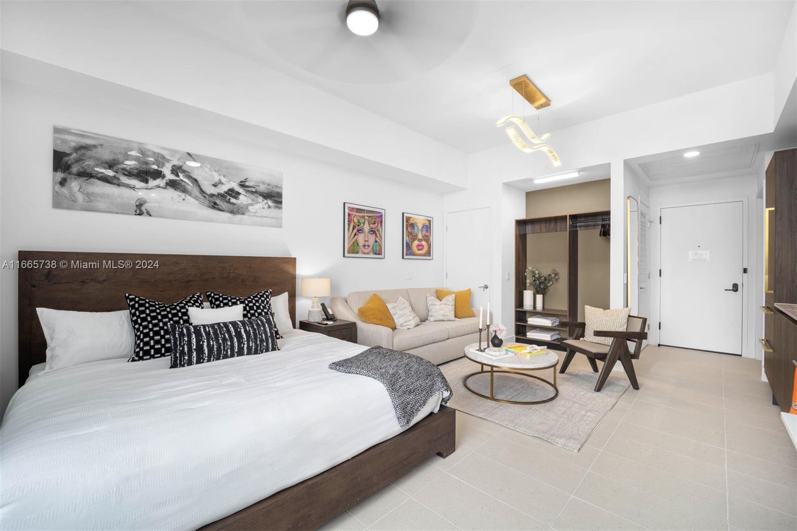 601 NE 1st Ave # 5112 Unit: PH-5112