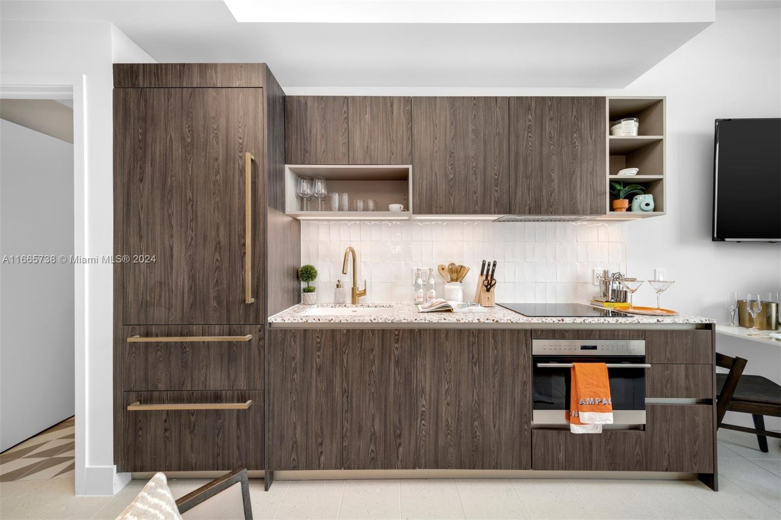 601 NE 1st Ave # 5112 Unit: PH-5112