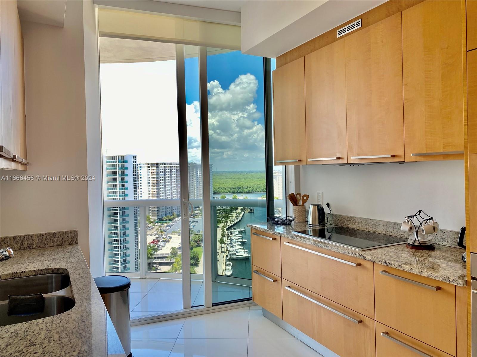 15811 Collins Ave # 1605