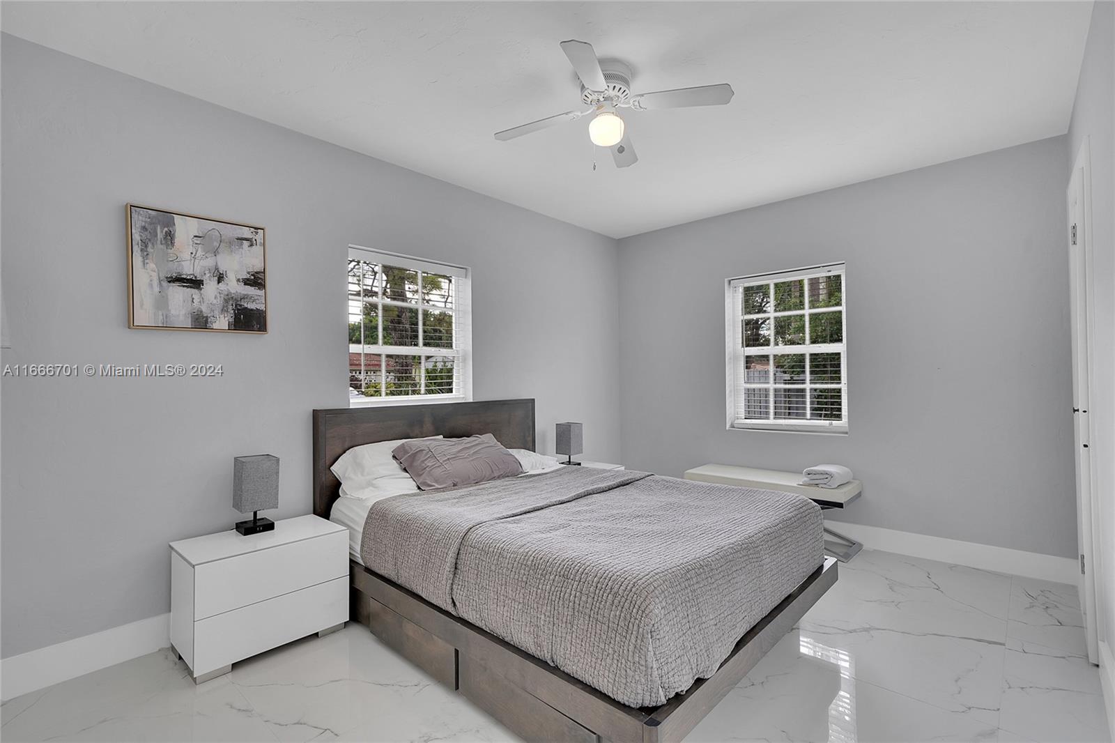 3814 SW 59th Ave