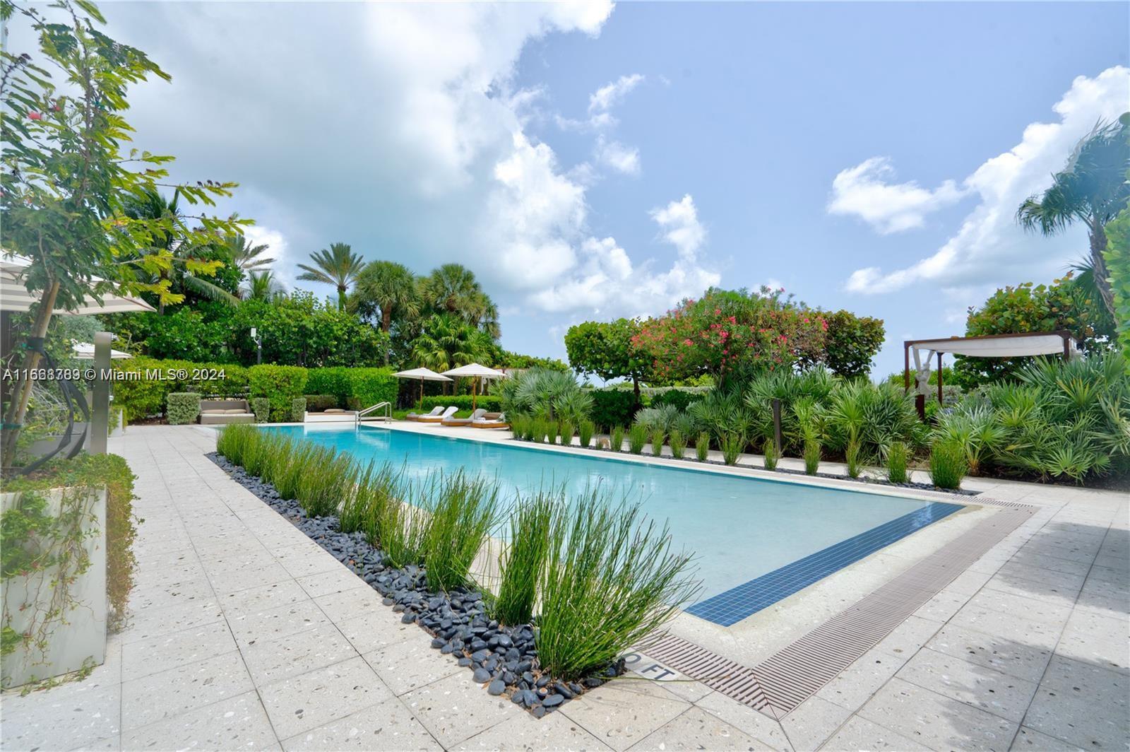 125 Ocean Dr # F0203