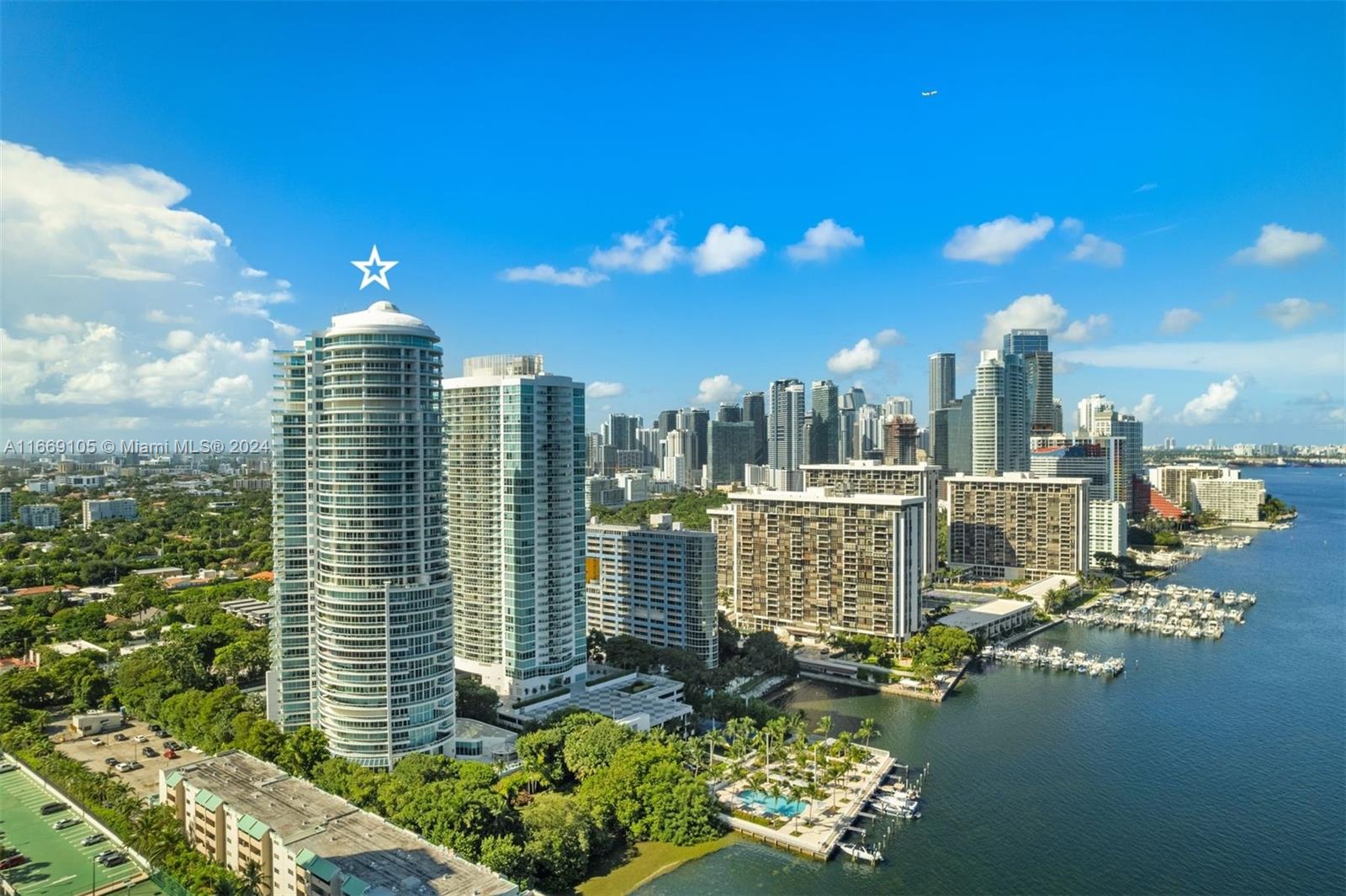 2127 Brickell Ave # 904